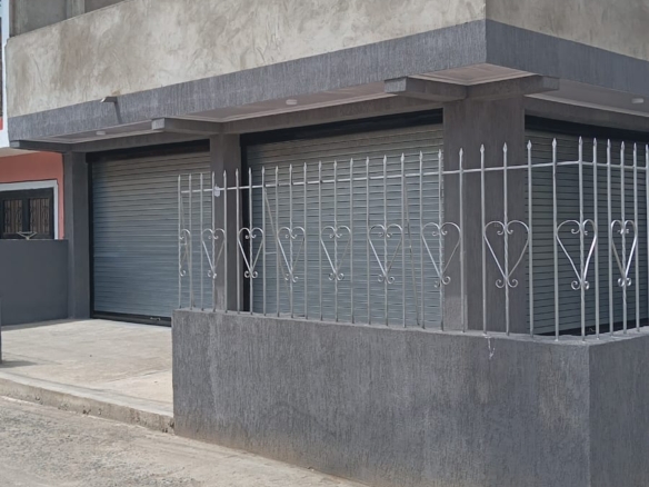 Arriendo Local Esquinero – Santa Mónica Popular, Suroriente