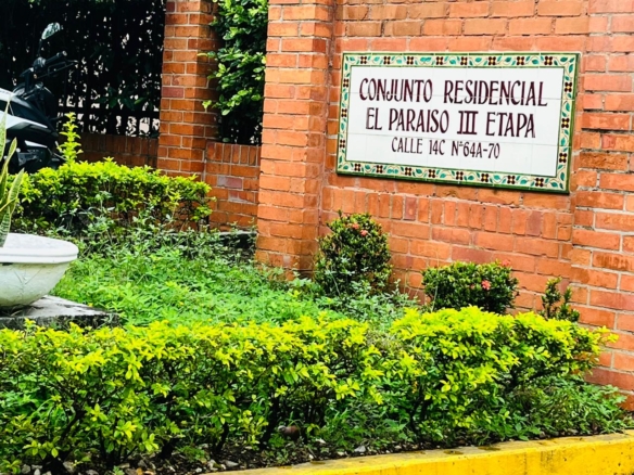 Arriendo Apartamento 1er piso PARAISO III