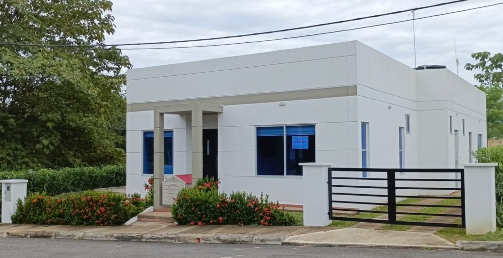 Venta de Casa Campestre Amoblada en Condominio Grand Olimpo, Carmen de Apicala