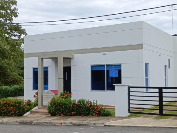 Venta de Casa Campestre Amoblada en Condominio Grand Olimpo, Carmen de Apicala