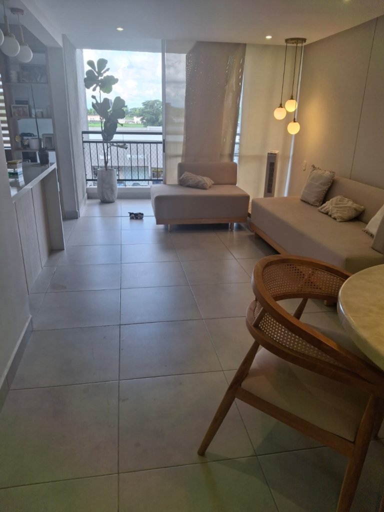 Apartamento en venta en Avenida Circunvalar – Ciudad Country, Jamundí | 76 m² | Ascensor