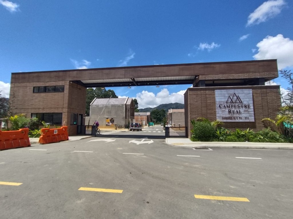 Venta lote 104 m² – Unidad Residencial Campestre Real – La Ceja, Antioquia