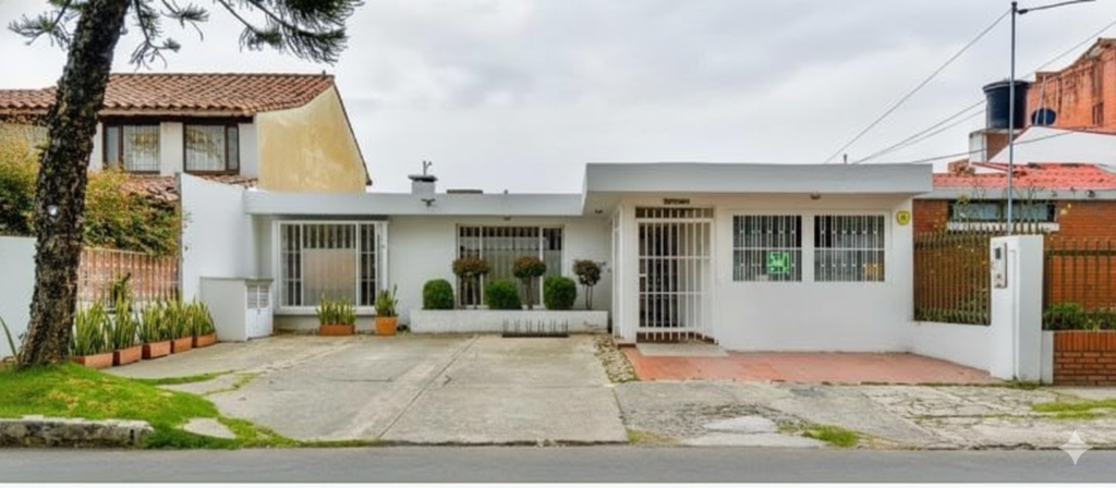 Casa en el barrio Niza, Suba Bogota