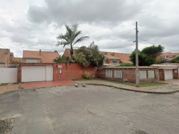 Casa Lote en Barrio Cedro Bolívar Bogota