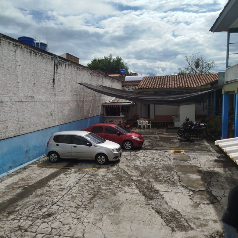 Predio comercial en venta en Palmira