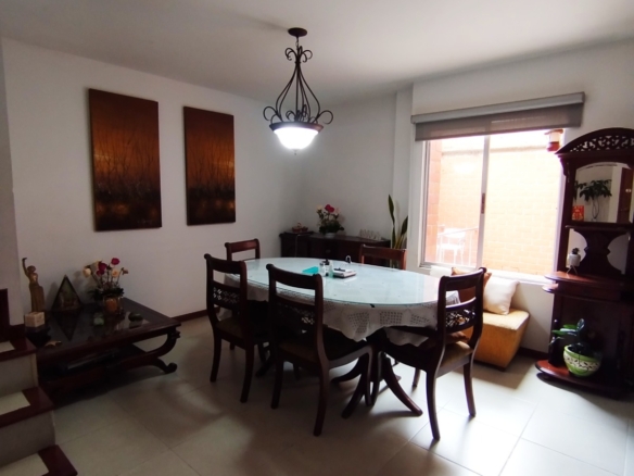 Casa en venta en condominio Barrio La Hacienda en Cali