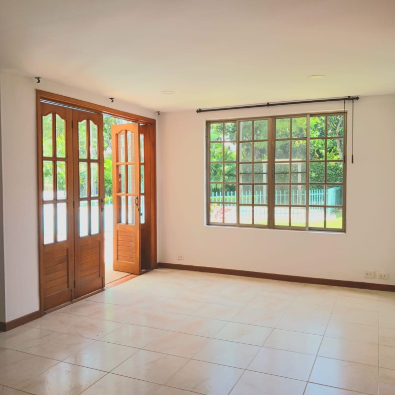 Casa campestre en venta en La Morada, Jamundi