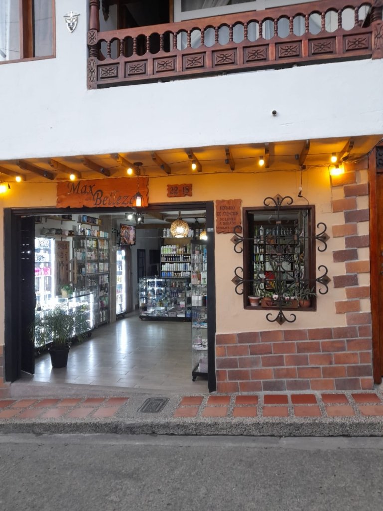 SE VENDE LOCAL COMERCIAL – EL RETIRO, ANTIOQUIA