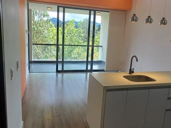 Arriendo Aparatamento en El Retiro Antioquia
