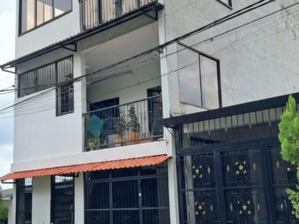 Casa en Melgar barrio La Sultana