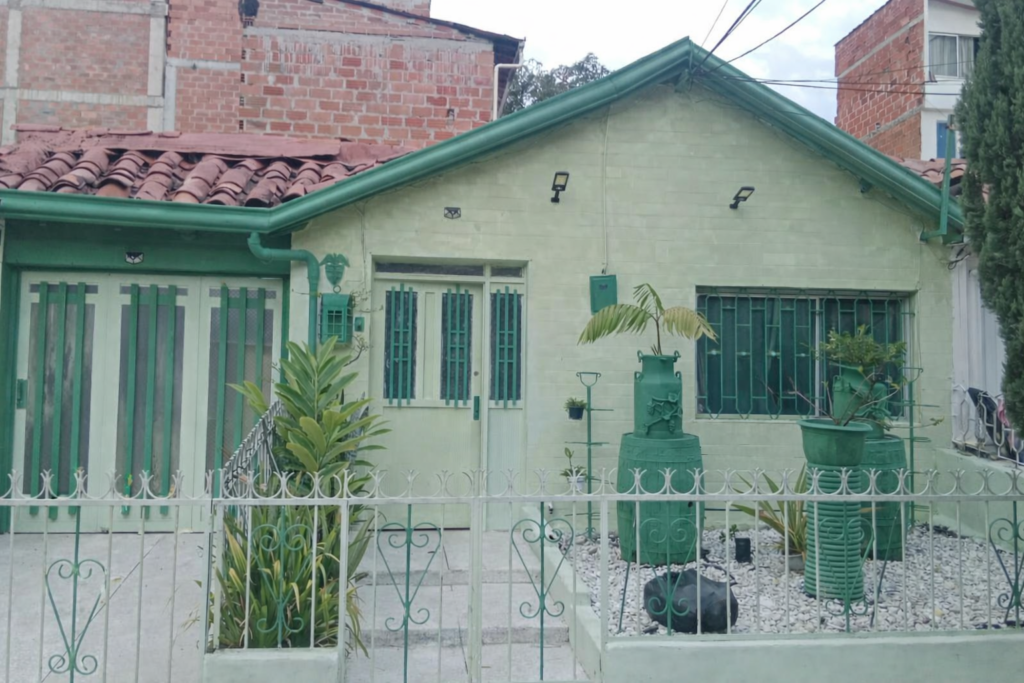 Casa en venta – Belén Los Alpes, Medellín