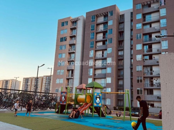 Venta de Apartamento en Obra Gris Conjunto Terra Santa Cruz
