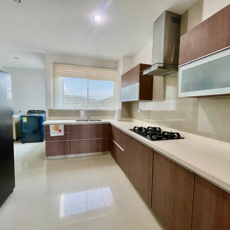 Apartamento en venta en Barrio Bavaria, Santa Marta