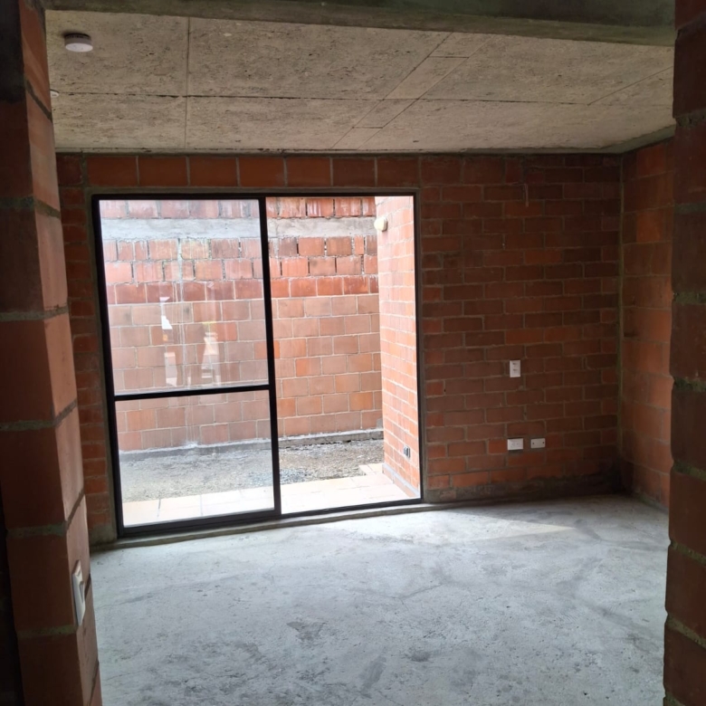 Casa esquinera en venta en Jamundí – Conjunto Entrevientos