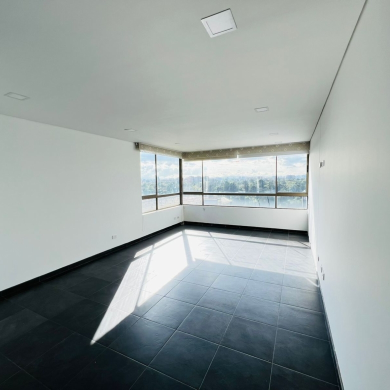 Penthouse dúplex esquinero en venta – Club House – Bogotá