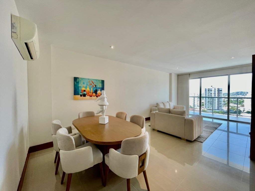 Apartamento en venta en Barrio Bavaria, Santa Marta