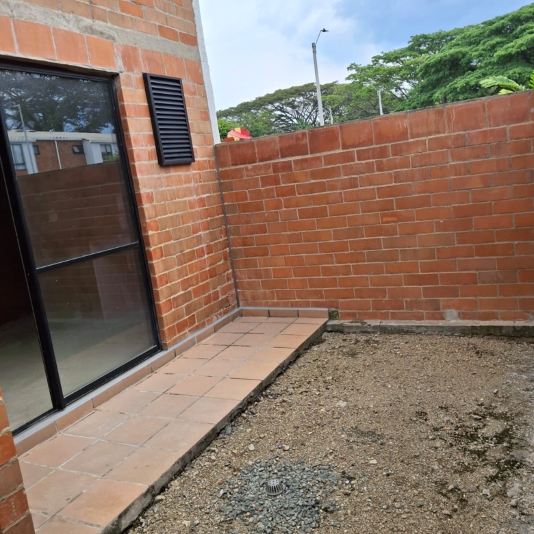 Casa esquinera en venta en Jamundí – Conjunto Entrevientos