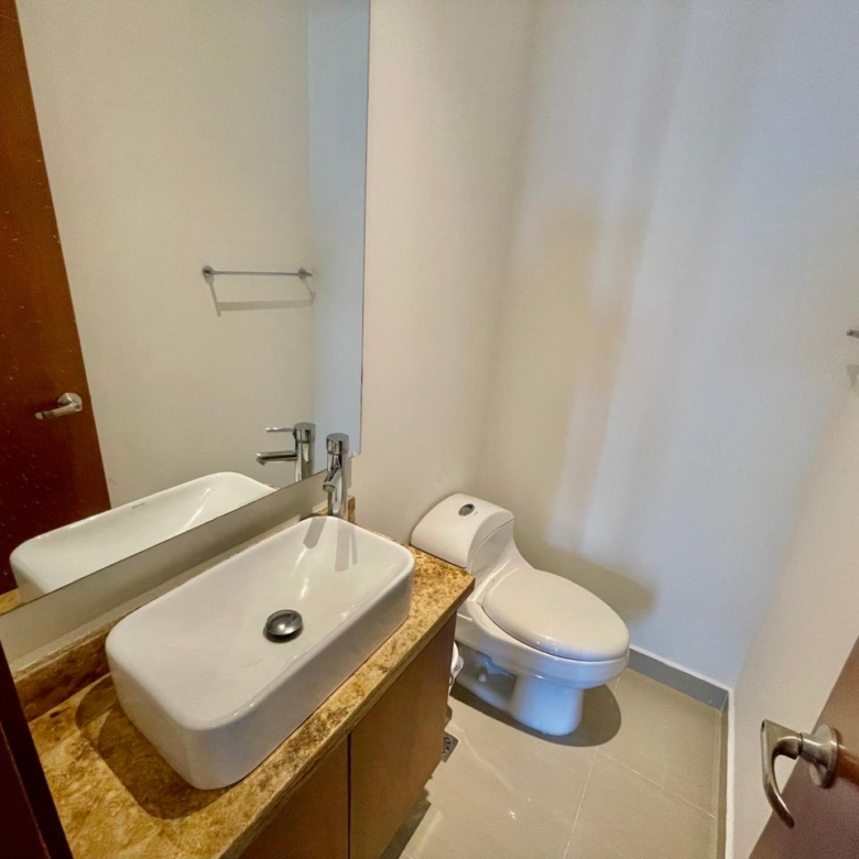 Apartamento en venta en Barrio Bavaria, Santa Marta