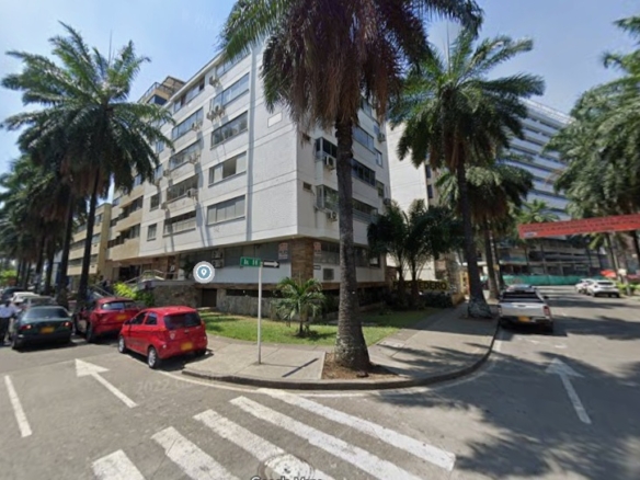 Se vende consultorio oficina en Cali en Versalles