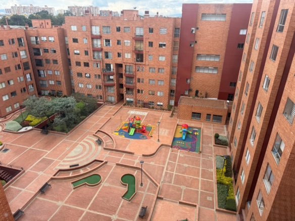 Apartamento en venta en Hayuelos Bogotá, dúplex invertido, piso 7 y 8