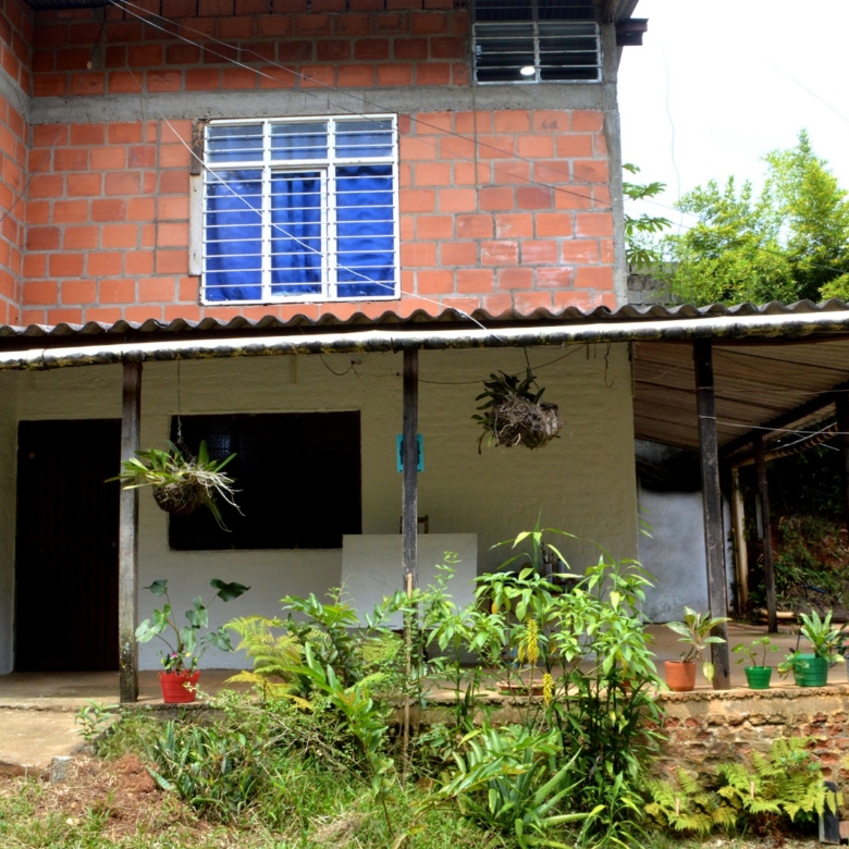 VENDEMOS PROPIEDAD EN LA BUITRERA SUR DE CALI
