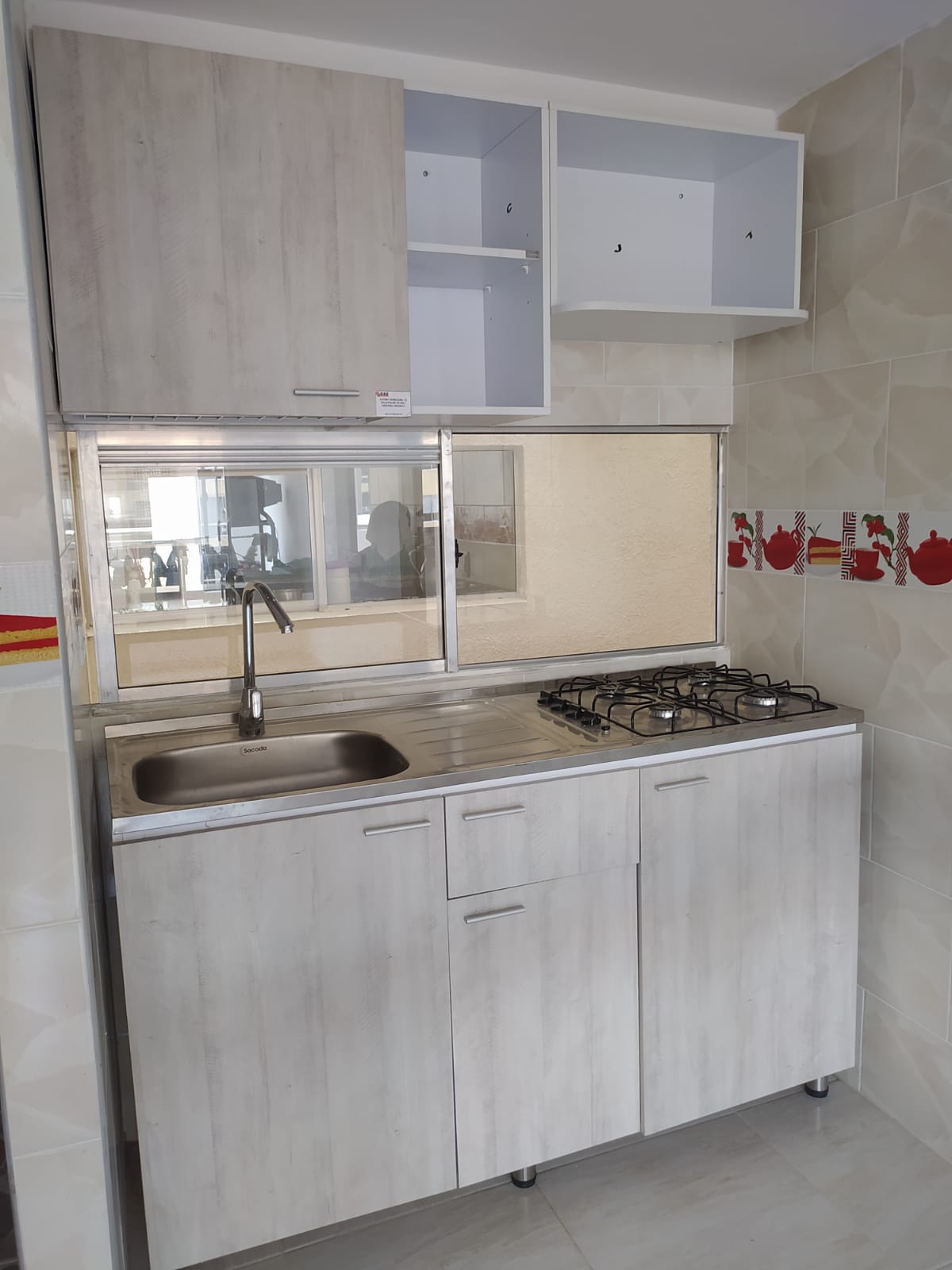 b09e338c-b6b2-4ce2-9ecc-1d9ae305364b Apartamento en Arriendo Conjunto Torre Escarlata