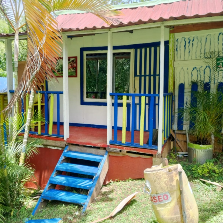 Eco Hotel en venta en Río Frío, Salónica – Vereda La Cristalina