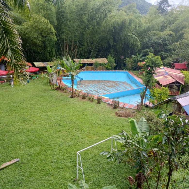 Eco Hotel en venta en Río Frío, Salónica – Vereda La Cristalina
