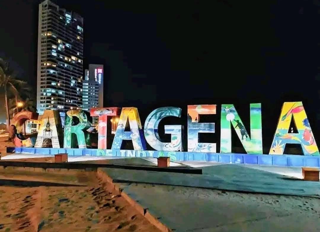 Arriendo Espectacular Apartamento con vista al mar en Cartagena