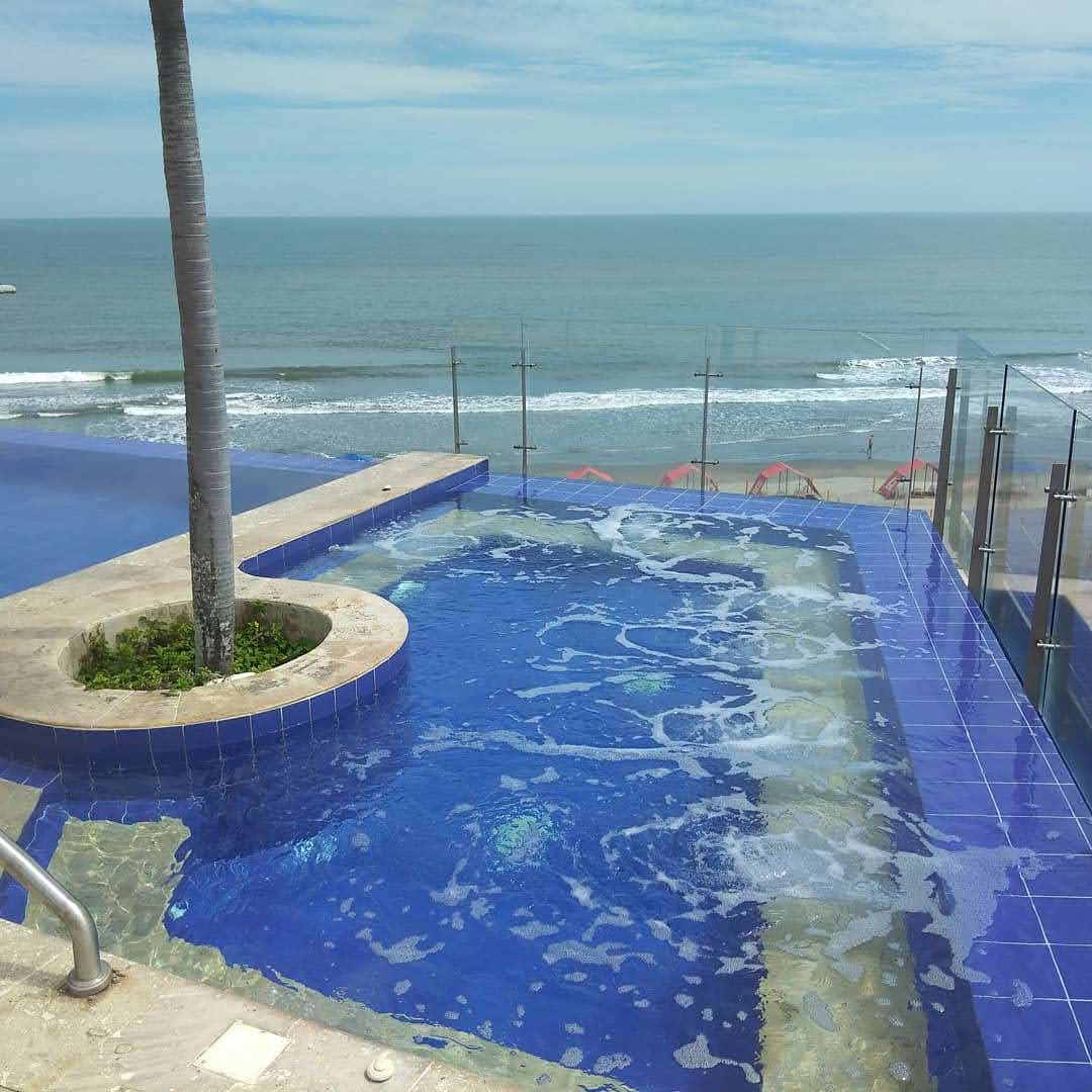 Arriendo Espectacular Apartamento con vista al mar en Cartagena