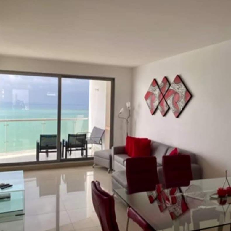 Arriendo Espectacular Apartamento con vista al mar en Cartagena