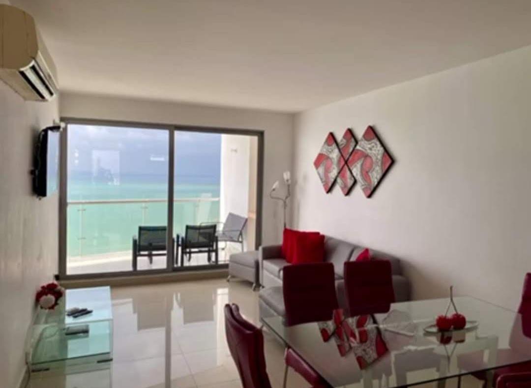 Arriendo Espectacular Apartamento con vista al mar en Cartagena