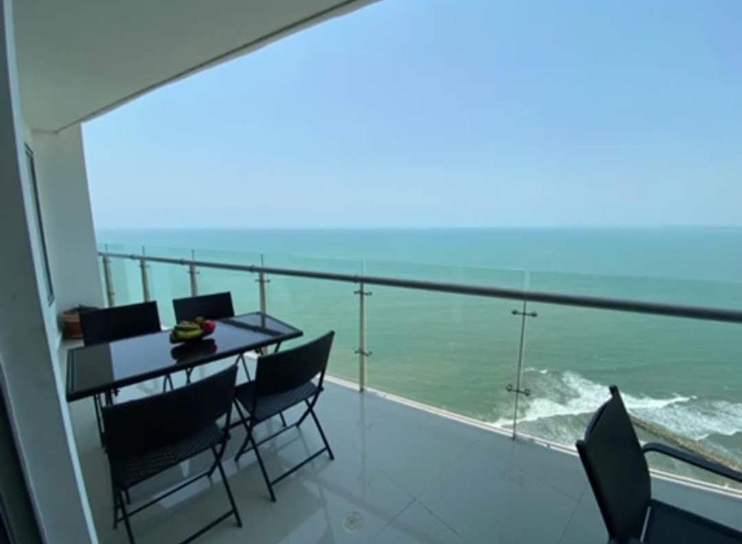 Arriendo Espectacular Apartamento con vista al mar en Cartagena