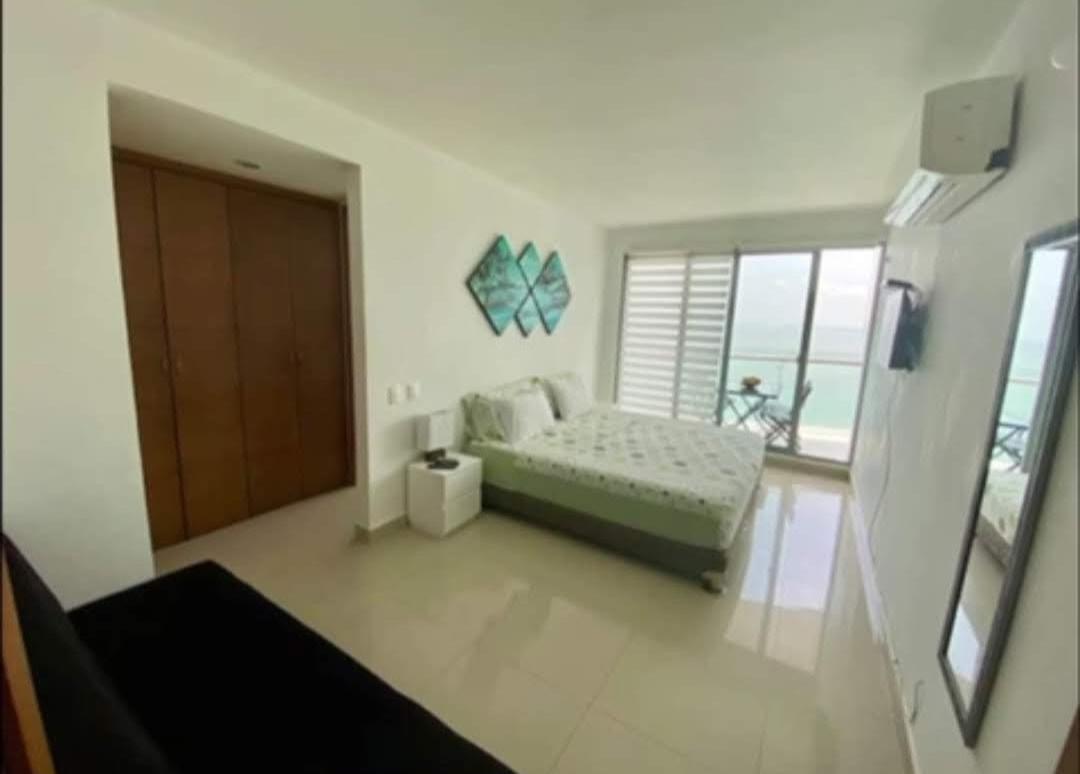 Arriendo Espectacular Apartamento con vista al mar en Cartagena