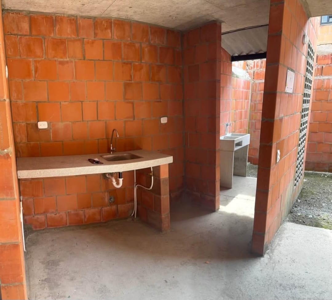 CASA NUEVA EN VENTA EN HACIENDA LA ITALIA NUEVA EN PALMIRA