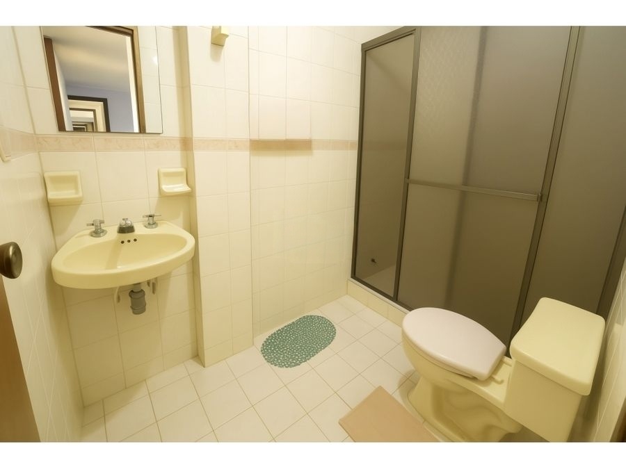 Venta Casa de 4 Niveles en Caney Especial Cali