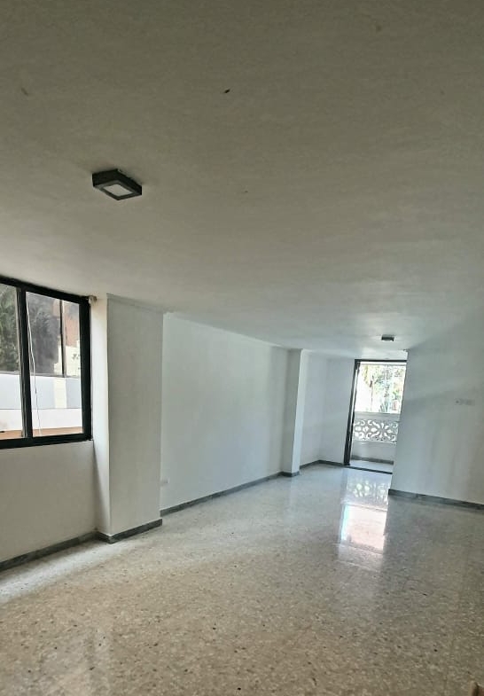 ARRIENDO APARTAMENTO EN EL GOLF – BARRANQUILLA
