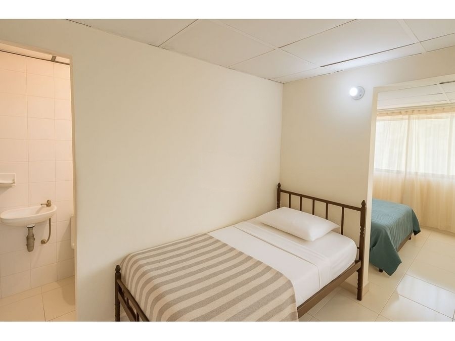 Venta Casa de 4 Niveles en Caney Especial Cali