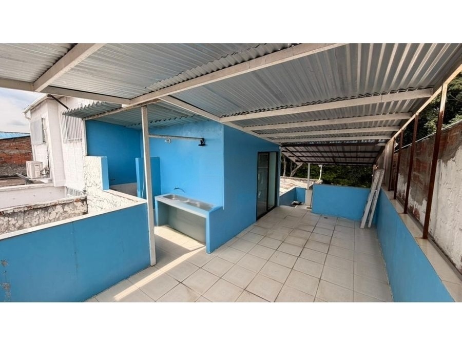Venta Casa de 4 Niveles en Caney Especial Cali
