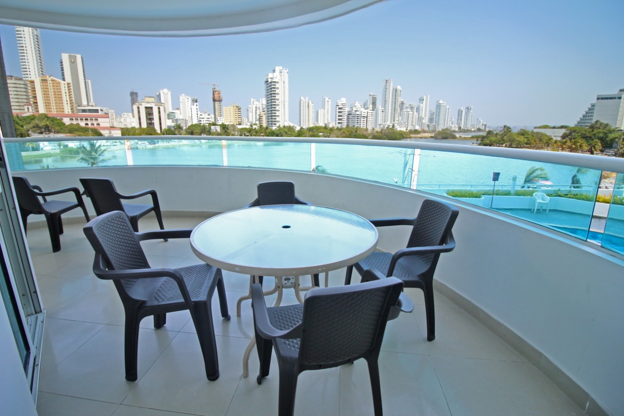2b851dd3-ca3b-4e56-be7b-2b48a20ccb88 Alquiler Vacacional de Apartamento en Cartagena en Torres del Lago sector El Laguito