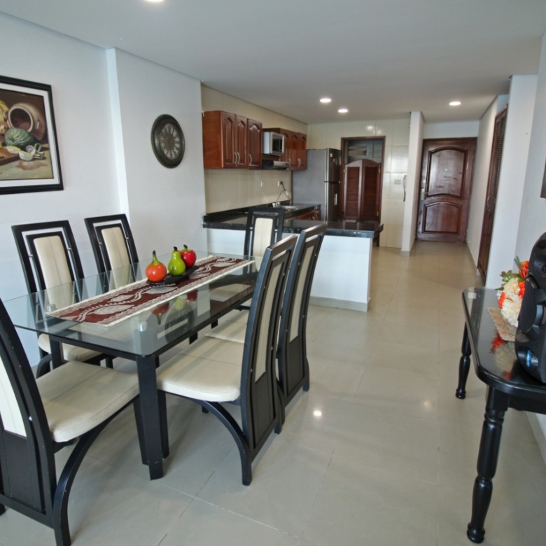 Alquiler Vacacional de Apartamento en Cartagena en Torres del Lago sector El Laguito