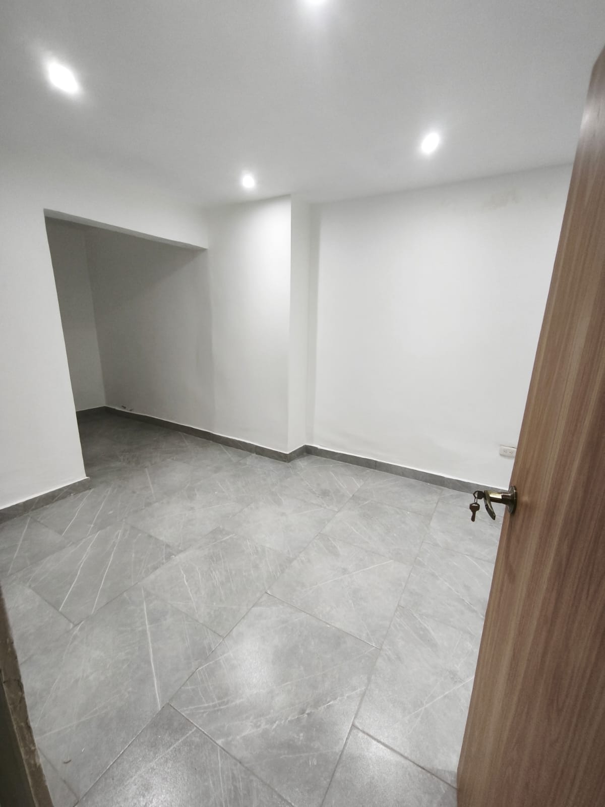 bf7fcb55-e8ff-429f-9168-b6ed9e9b3a40 Casa barrio Popular Cali