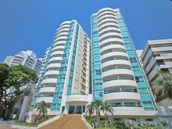 Alquiler Vacacional de Apartamento en Cartagena en Torres del Lago sector El Laguito