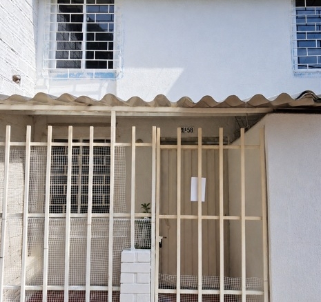 Casa de dos plantas en la Urbanización Calipso en Cali