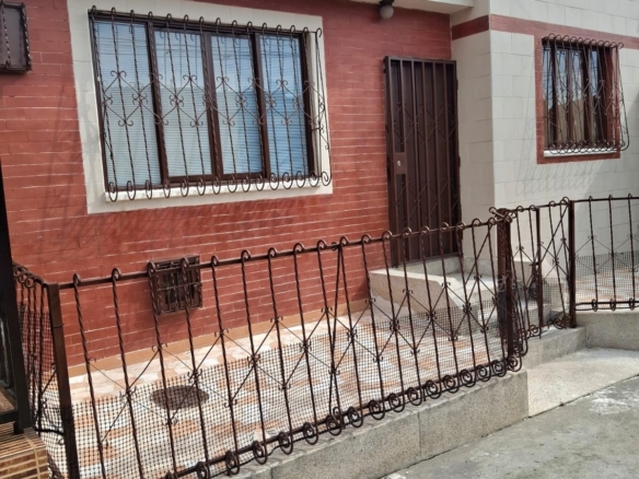 Casa en Venta en Armenia Quindío – 3 Alcobas, 80 m², Cerca al Estadio Centenario