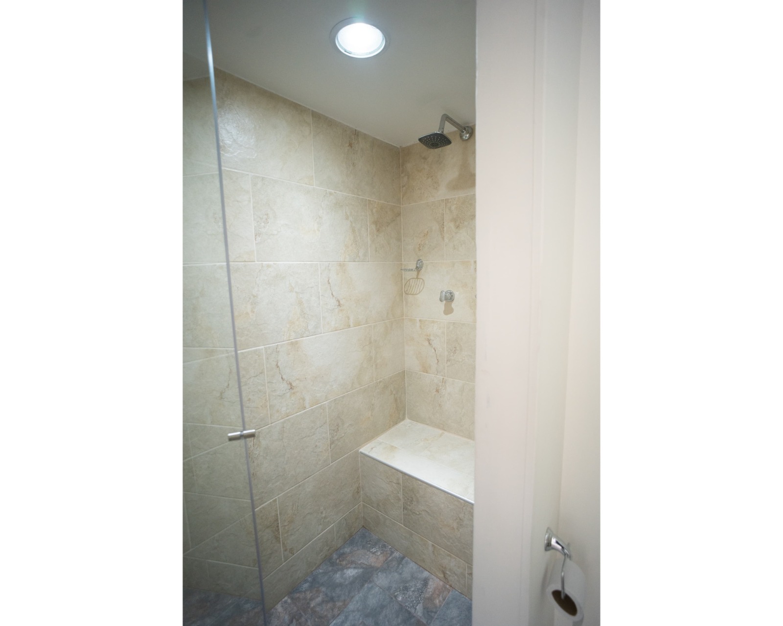 214465-271286-1308308574746384 Apartamento en Venta en el Centro de Medellín Torre Caracas 2