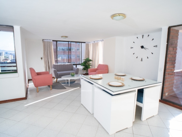 Apartamento en Venta en el Centro de Medellín Torre Caracas 2
