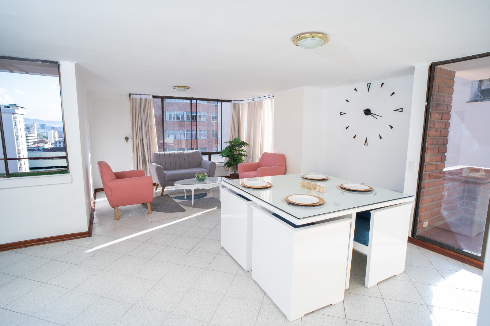 214465-271286-1316897569942981 Apartamento en Venta en el Centro de Medellín Torre Caracas 2