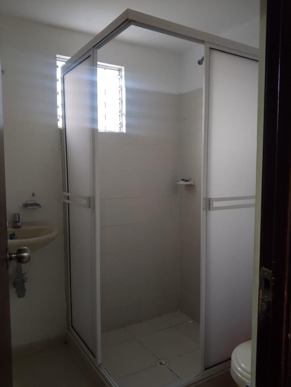 Casa esquinera en venta en Palmira Valle del Cauca Barrio Caminos de la Hacienda