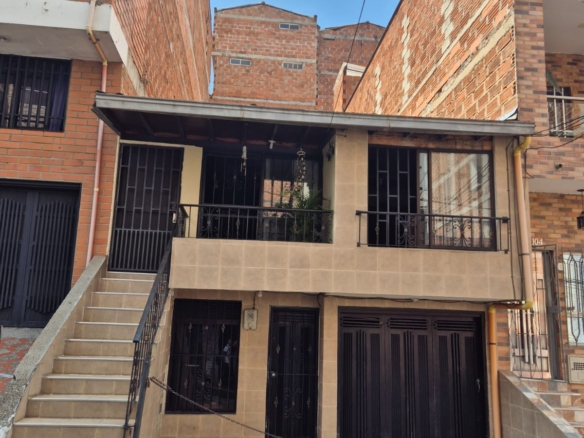 Casa en Venta en Cabañitas, Bello Antioquia, Ideal para Inversionistas y proyecto